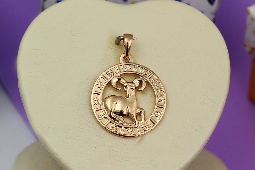 

Кулон зодиак Xuping Jewelry овен 2 см золотистый