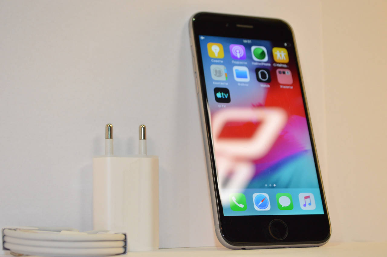 

Apple iPhone 6 Plus 64Gb Space Gray Neverlock, Grey