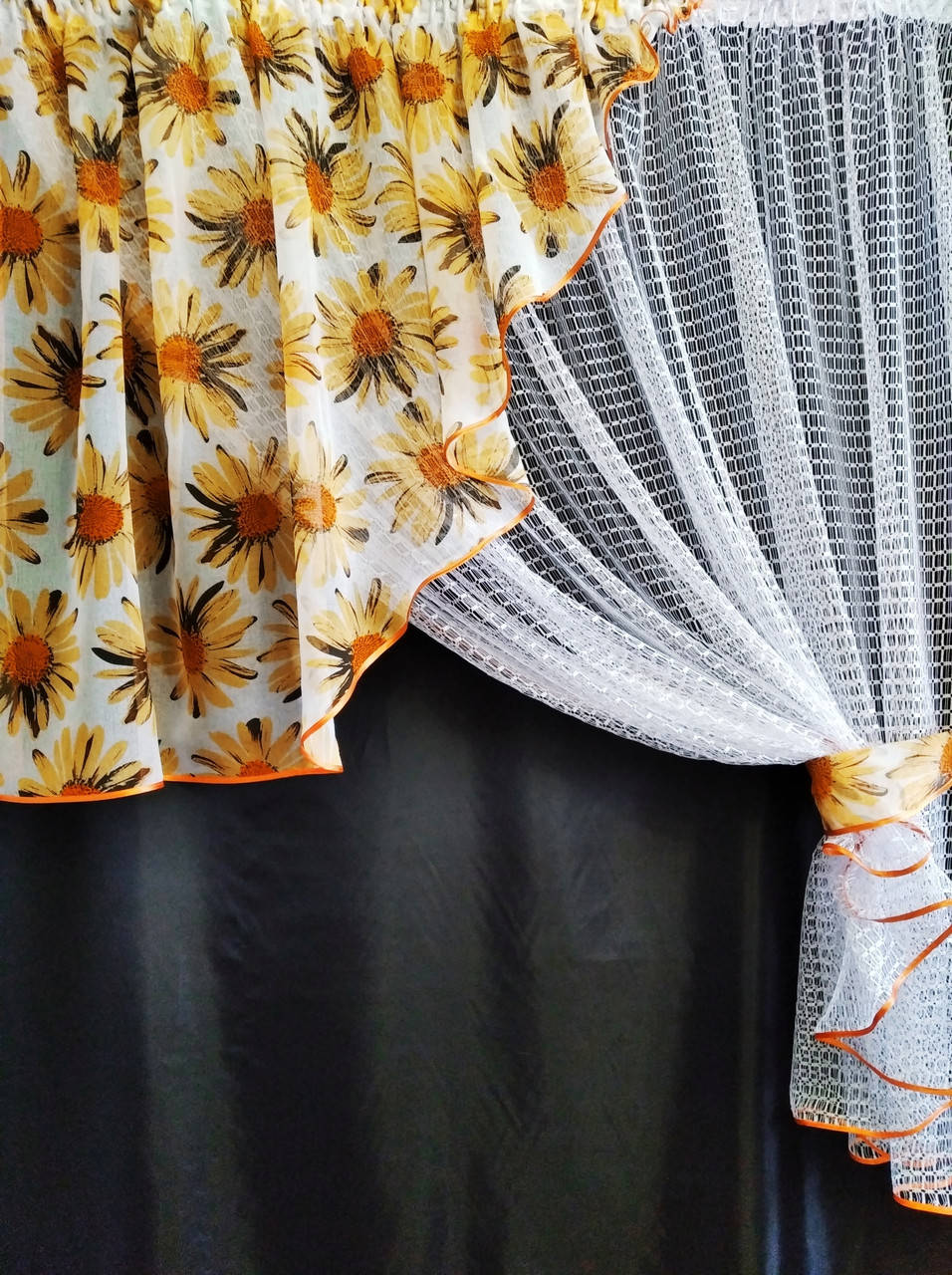 

Занавеска с подхватом, Белый