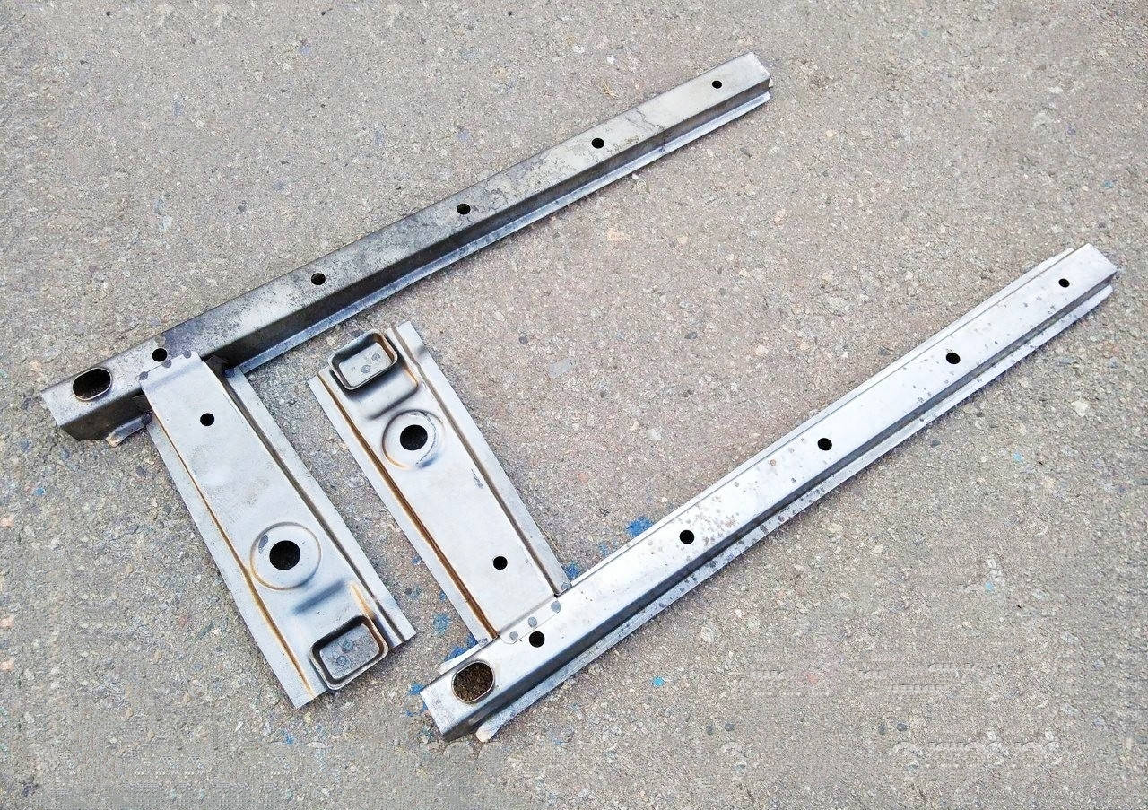 

Лонжерон пола передний (усилитель пола) ВАЗ-2101-2107 с поддомкратником нов. обр. (клюшка) , левый ИЛИ правый