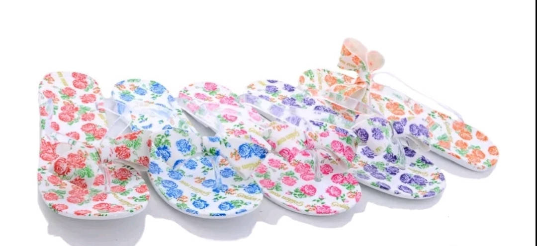 

Шлепанцы для девочек 36 - 41