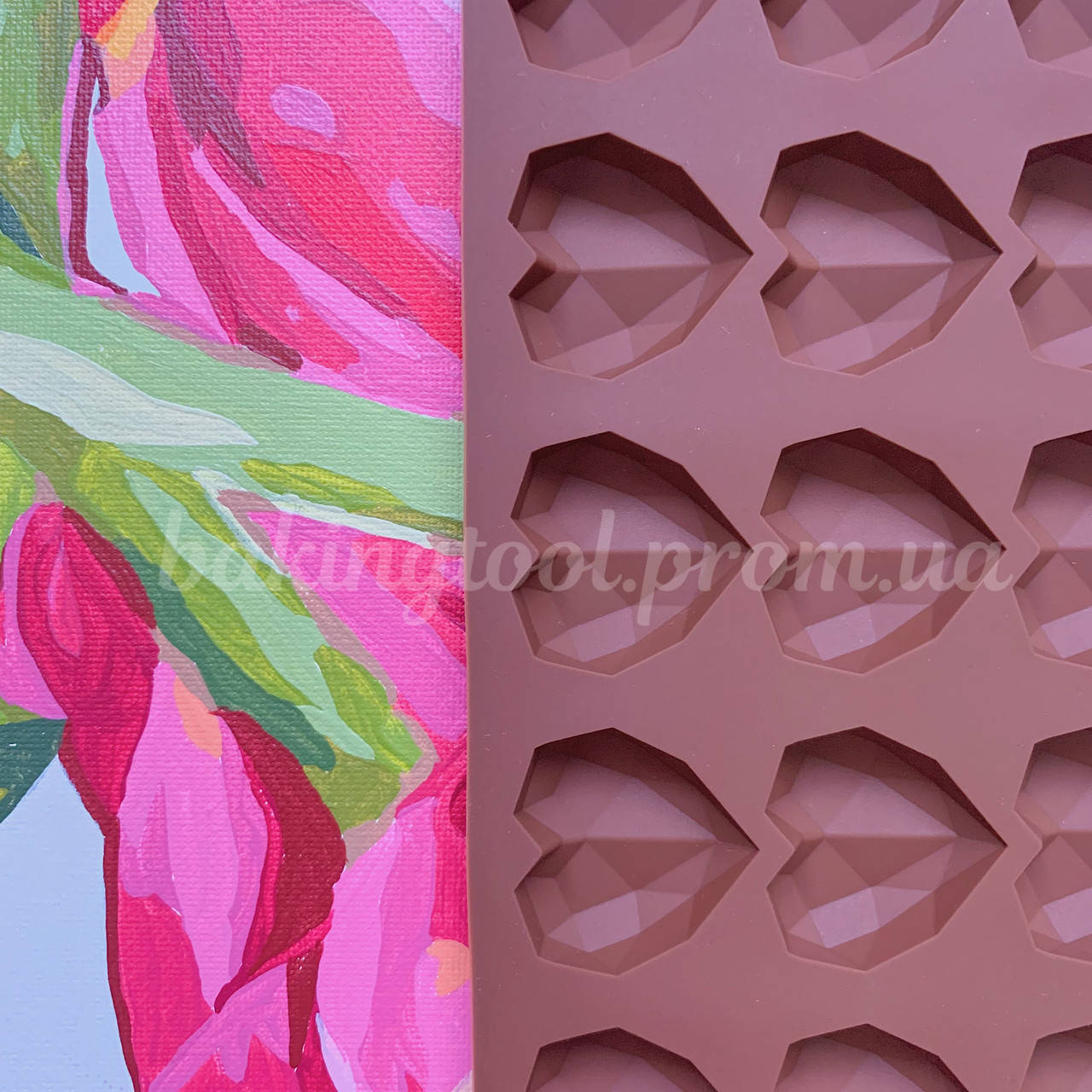 

Силиконовая форма для конфет сердца