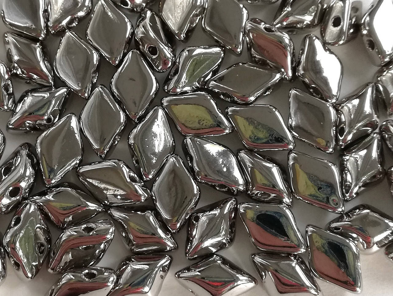 

GemDuo 8x5mm Crystal Nickle Plate