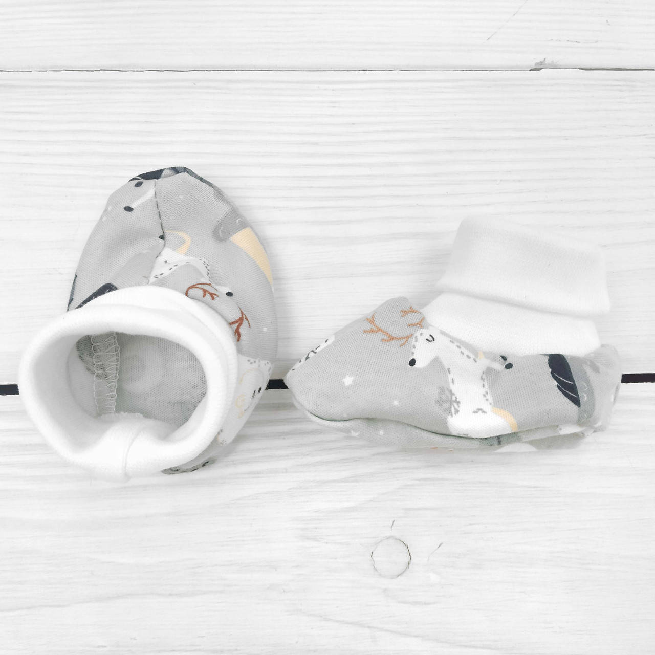 

Трикотажные носочки для новорожденных Wood Story, Серый