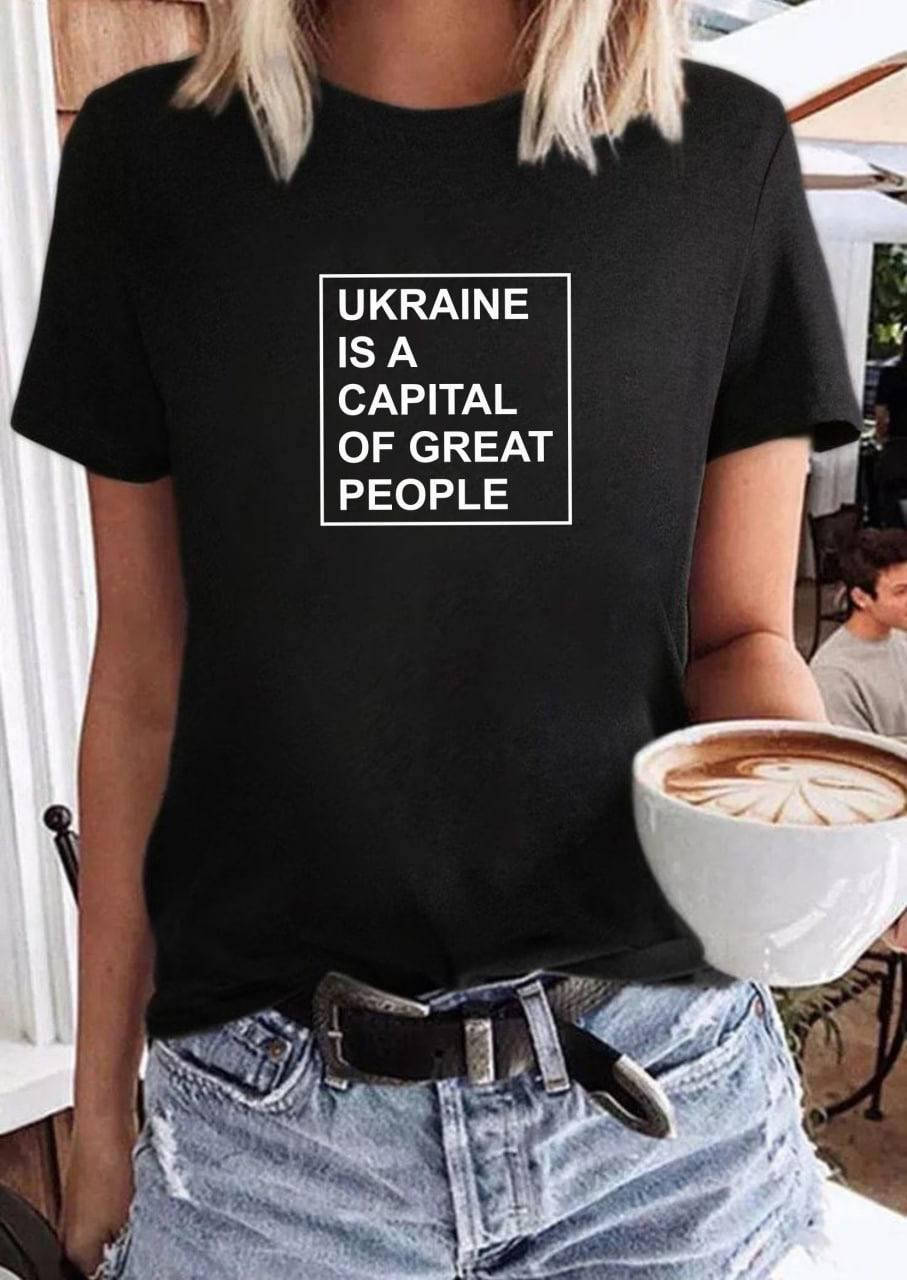 

Футболка женская оверсайз Ukraine is a capital of great people (42-46;48-52) Черный, 48/52