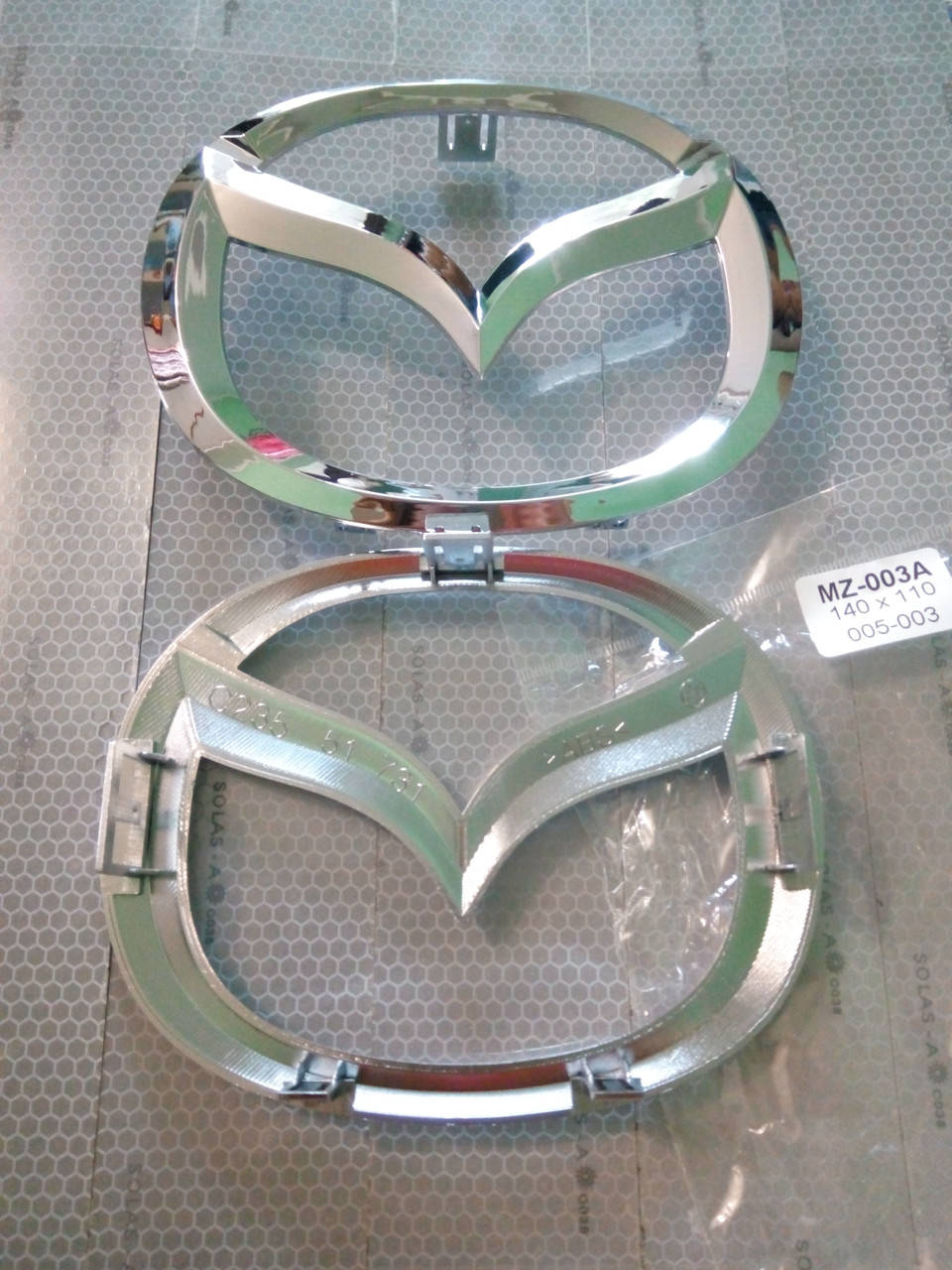 

Эмблема MAZDA 140х110 мм