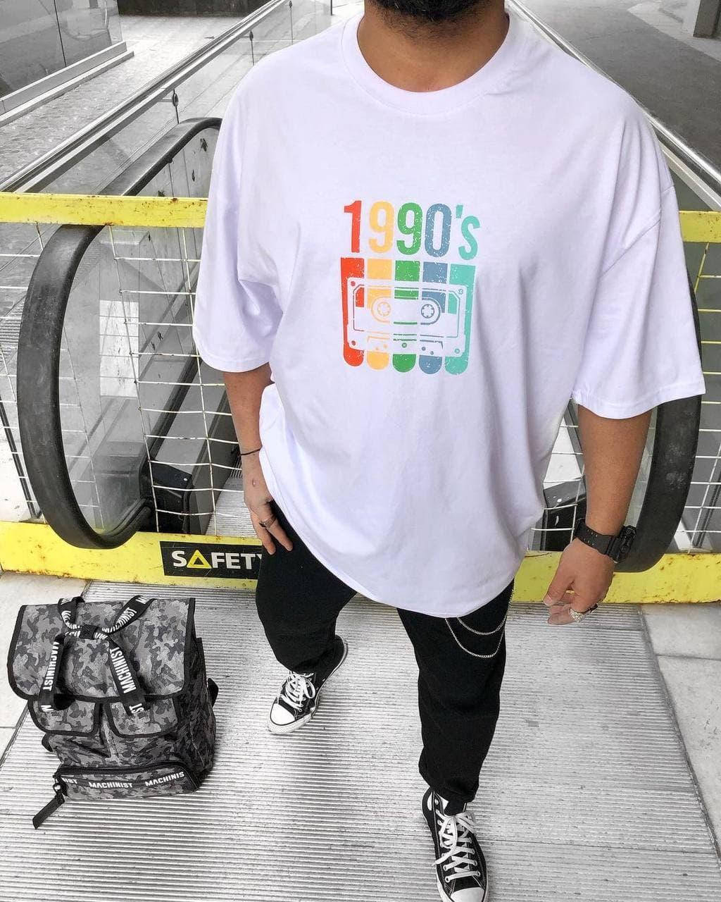 

Мужская стильная оверсайз футболка (белая). Фуболка 1990`s