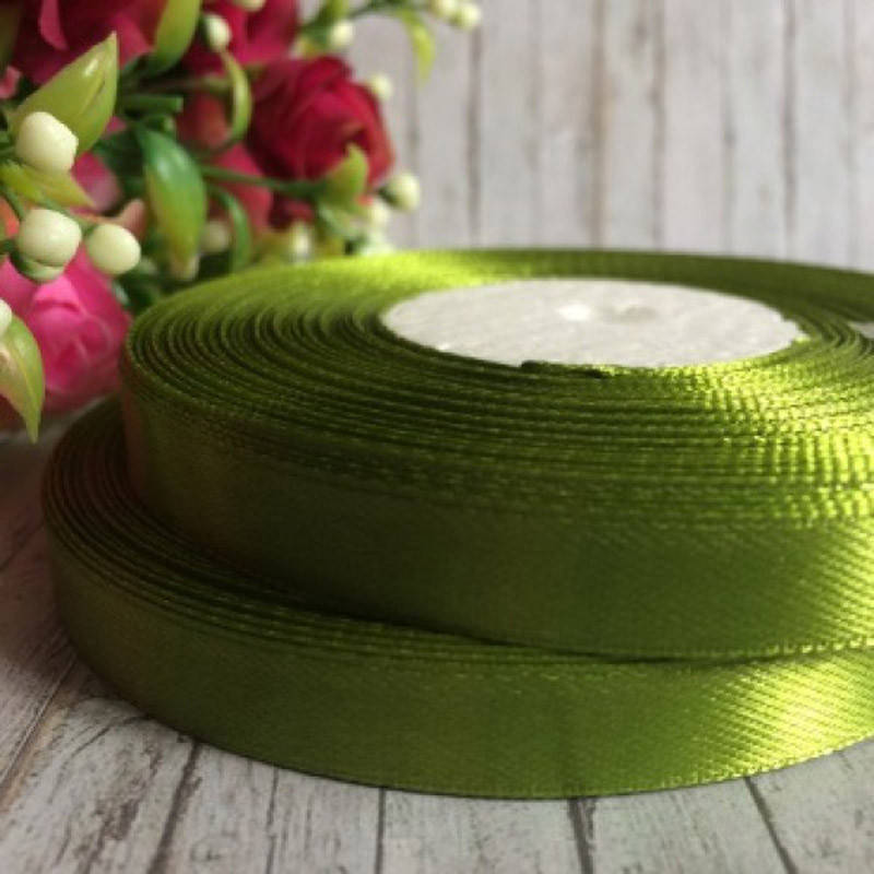 

Лента атласная оливковая 0,9*33м, Оливковый
