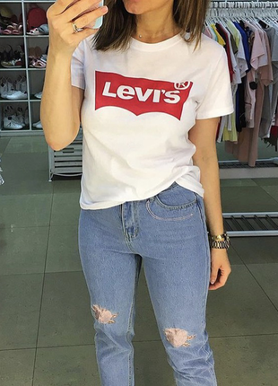 

Футболка Levis белая для девушки Ливайс свободная Футболка женская оверсайз с принтом Левис прямого кроя, Белый