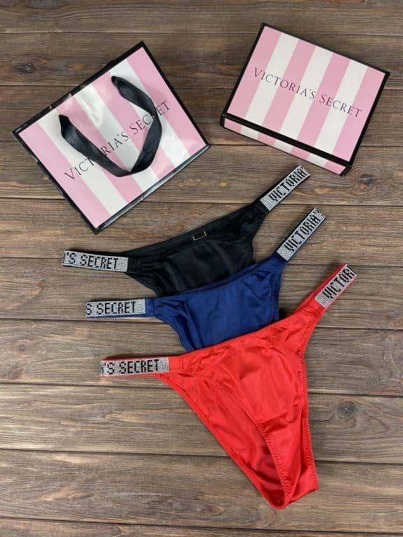 

Набор женского белья Victoria`s Secret Стразы из 3 штук. Виктория Сикрет ТРУСИКИ БРАЗИЛИАНА SHINE VERY SEXY