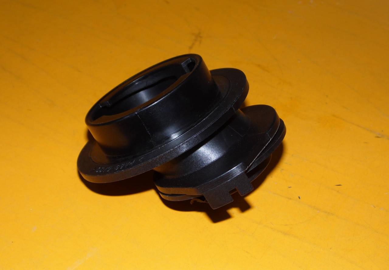 

Крышка маслозаливной горловины 1.4-1.6 на Гольф4 Бора Шкода Фабия Сеат Ибица Леон Кордоба TOPRAN 116519