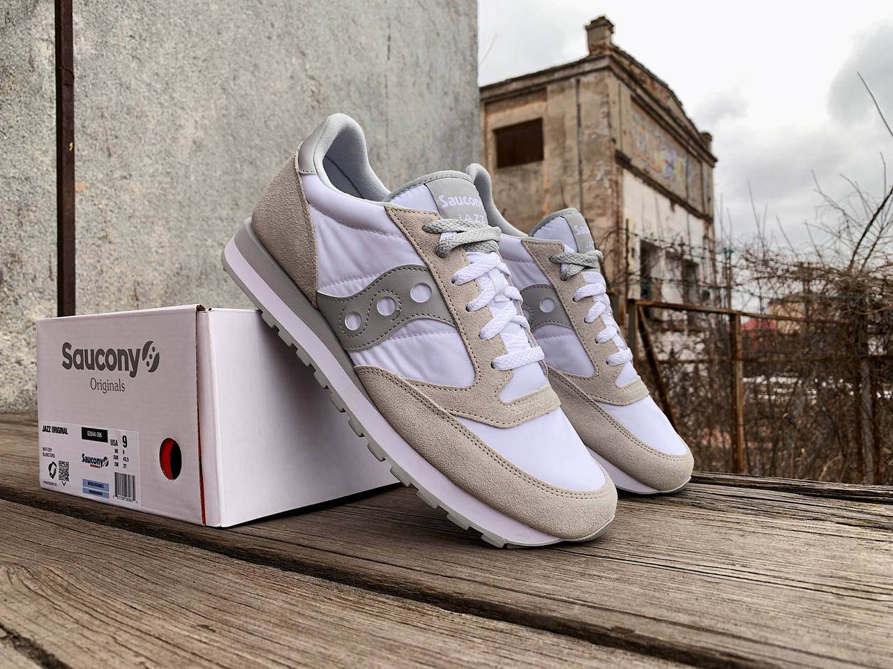 

Мужские кроссовки Saucony Jazz Original 2044-396s White Grey белые с серым Оригинал, Белый