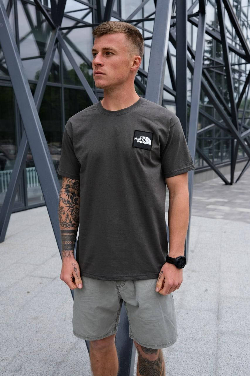 

Серая футболка TNF | Мужская футболка The North Face Box Logo M