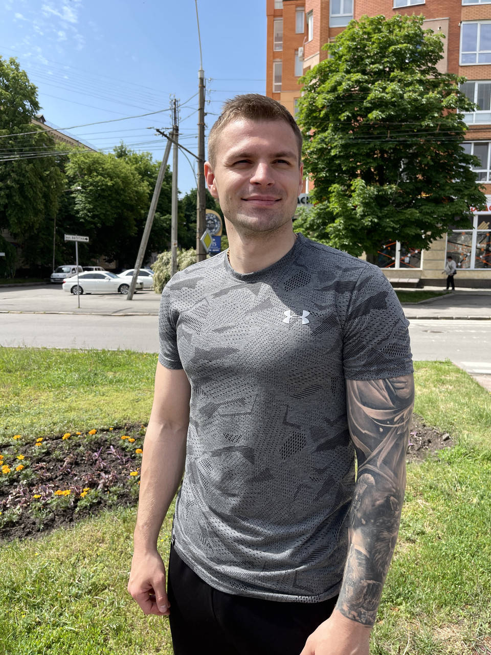 

Чоловіча футболка UNDER ARMOUR, Серый