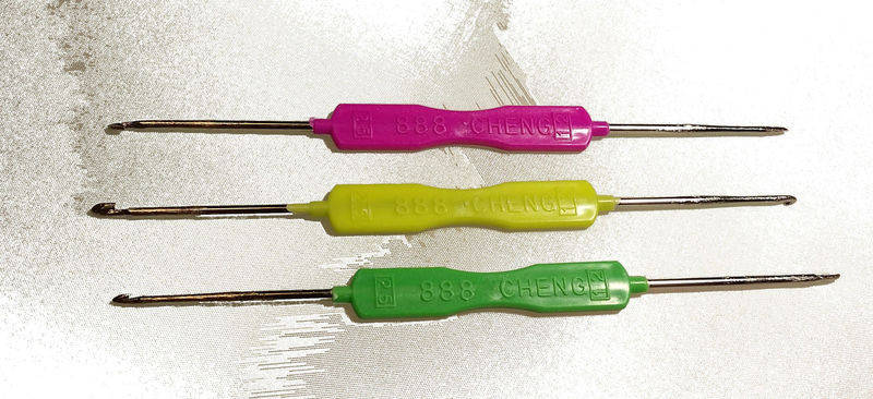 

Крючок для вязания двухсторонний