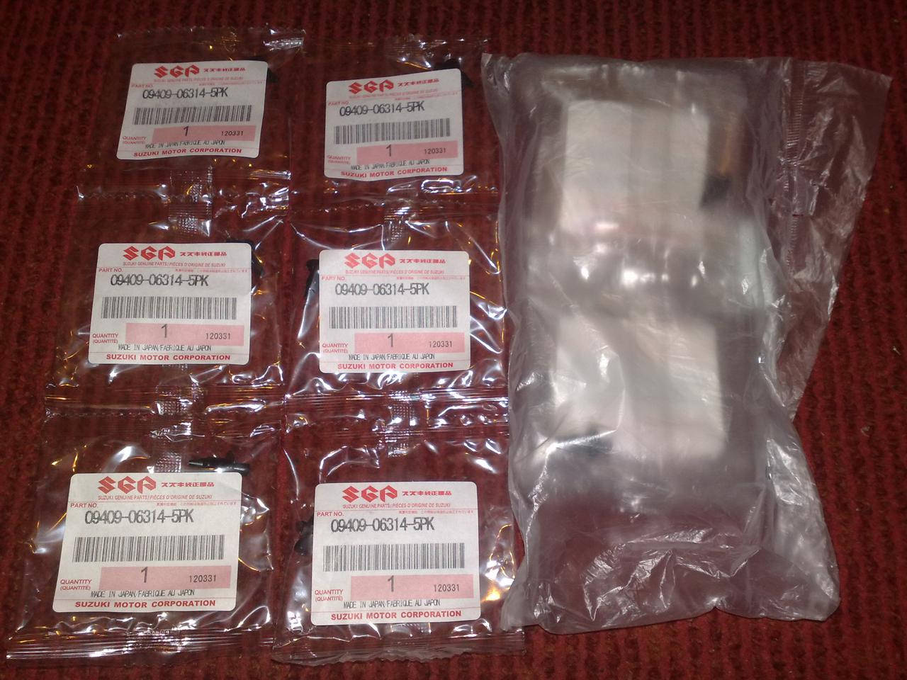 

Крепёж пластика (дюбель малый) Suzuki Burgman SkyWave 09409-06314-5PK