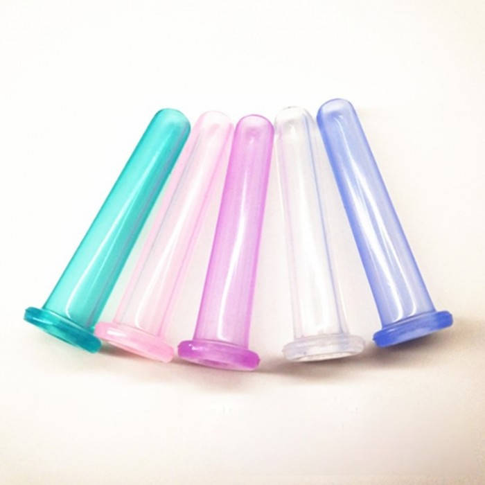 

Банка силиконовая вакуумная для массажа кожи вокруг глаз (S-размер) 1шт