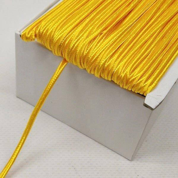 

Темно-желтый шнур сутажный плоский 3мм, моток 46м. (657-Л-657-Л-0812)