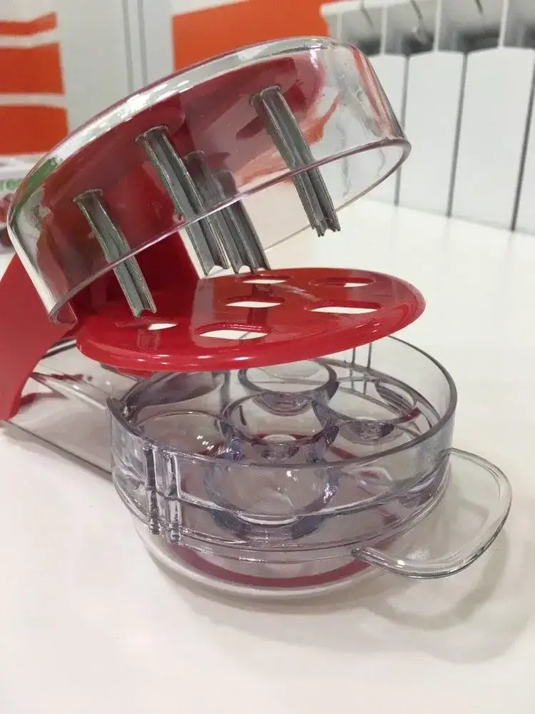 

Машинка для удаления косточек вишни Prepworks Cherry Pitter (вишнечистка)