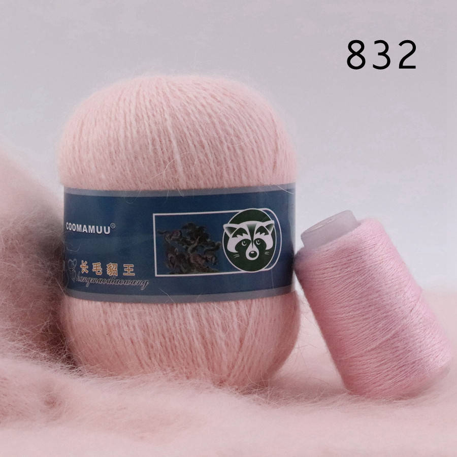 

Пряжа Пух норки (Светло-розовый) №832, Белый