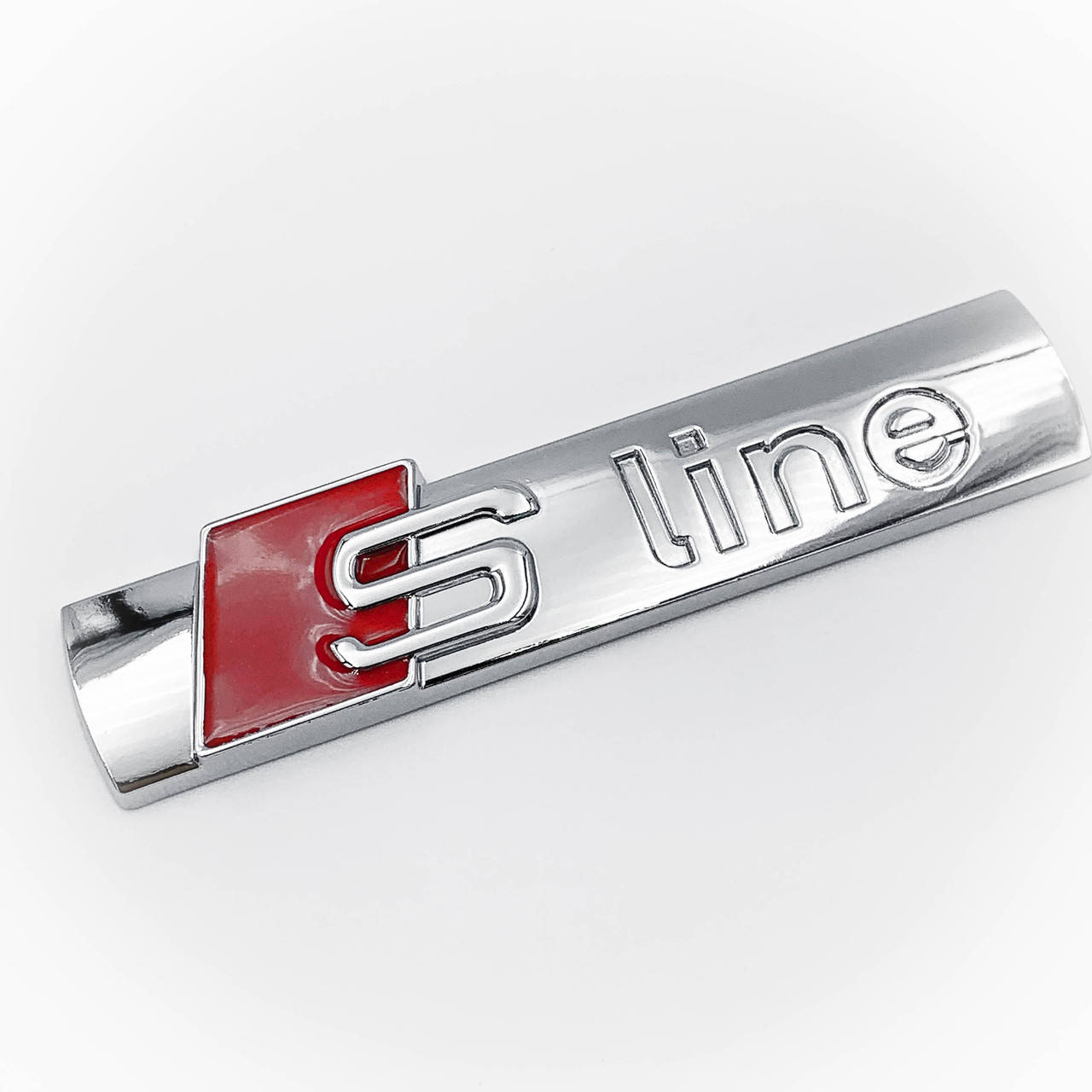 

Эмблема шильдик AUDI S-line (Ауди) 9 x1.8 cm для решетки