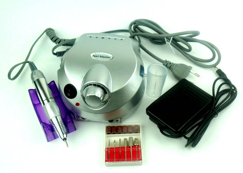 

Фрезер для аппаратного маникюра Nail Master ZS-601 45W/35000