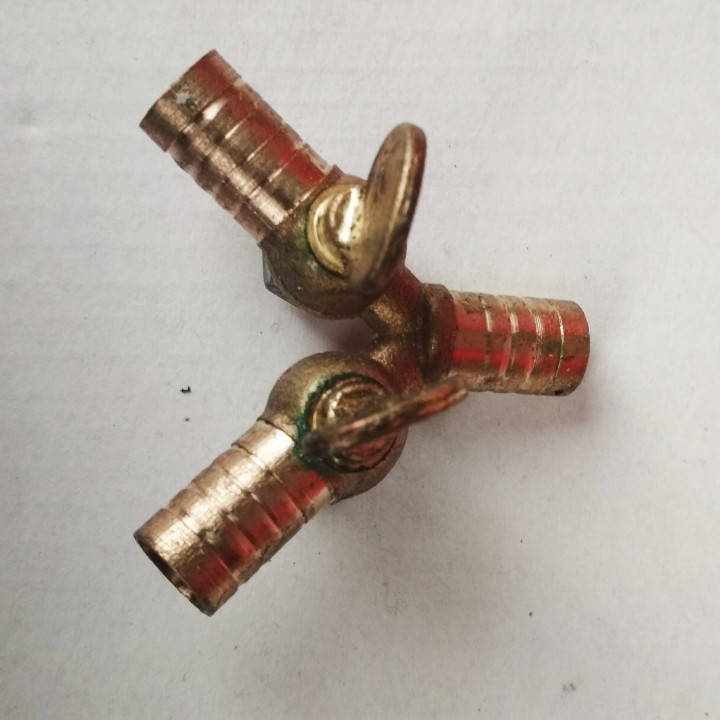 

Тройной кран на 120 градусов 10х10х10