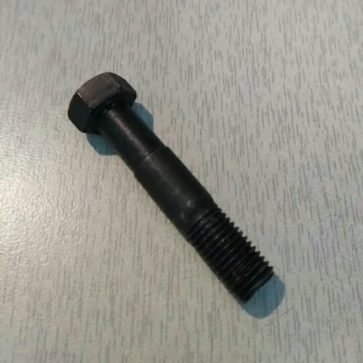 

Болт шатуна 180n