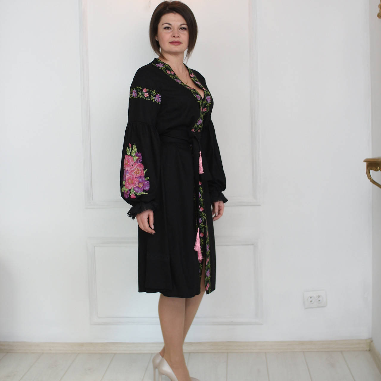 

Вышитое платье "Оливия" PJ-0042, Черный