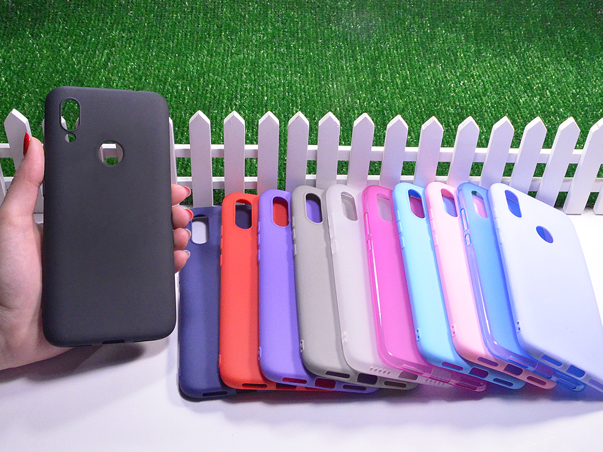 

Силиконовый бампер для Xiaomi Redmi 7