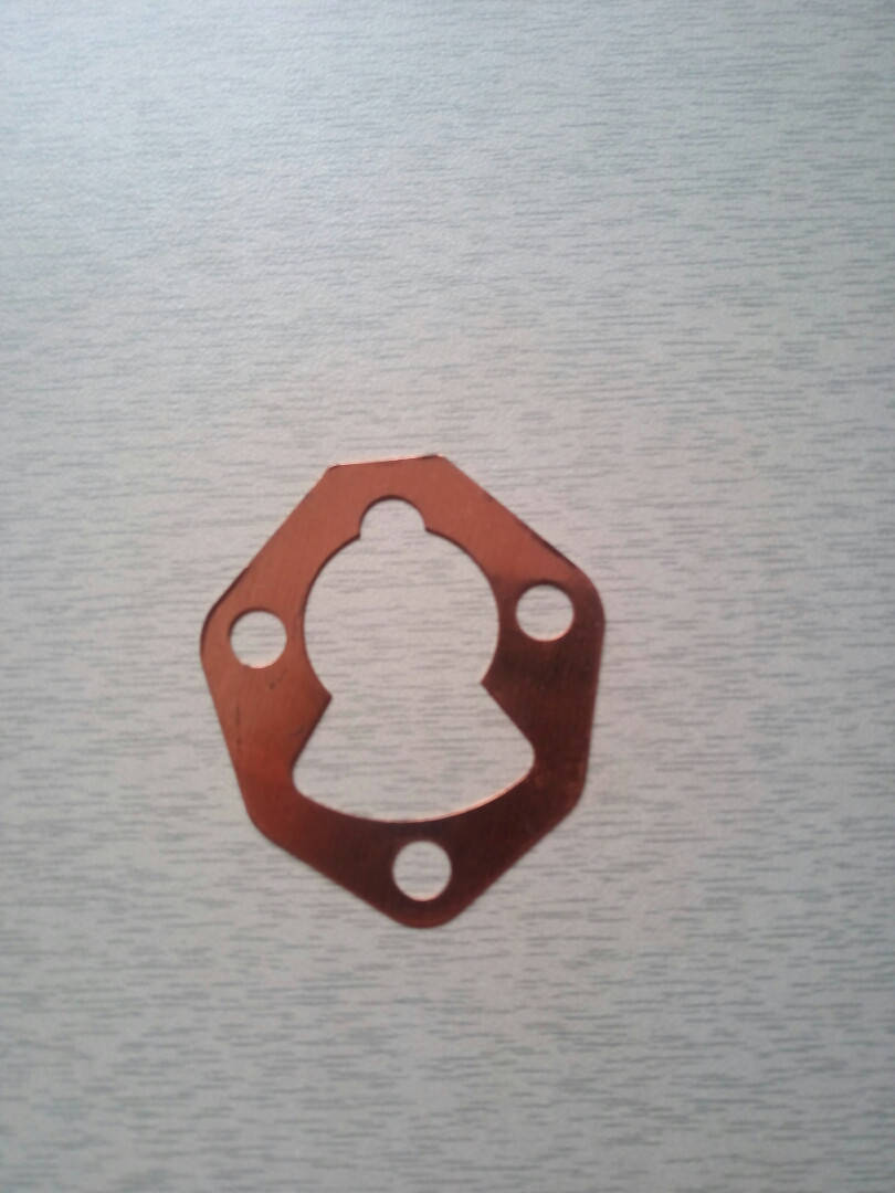 

Прокладка топливного насоса 186f