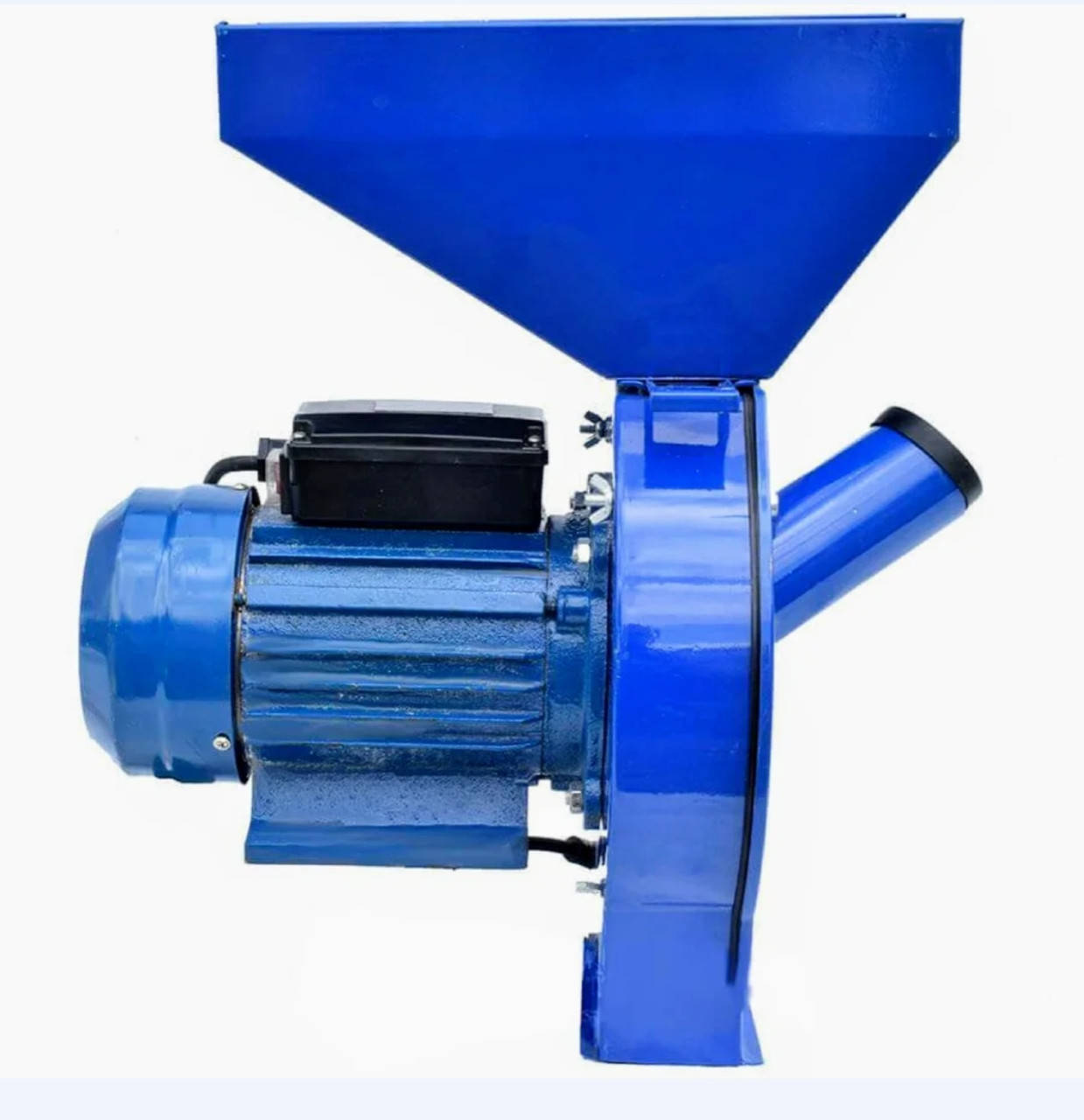 

Кормоізмельчітель Білорусь БКІ-3500 (3.5 Квт, Білорусія)