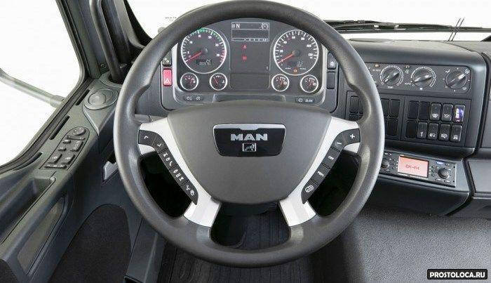 

Чехол -оплетка руля на грузовик "CARLIFE" MAN (50-52см, шир.10), Черный