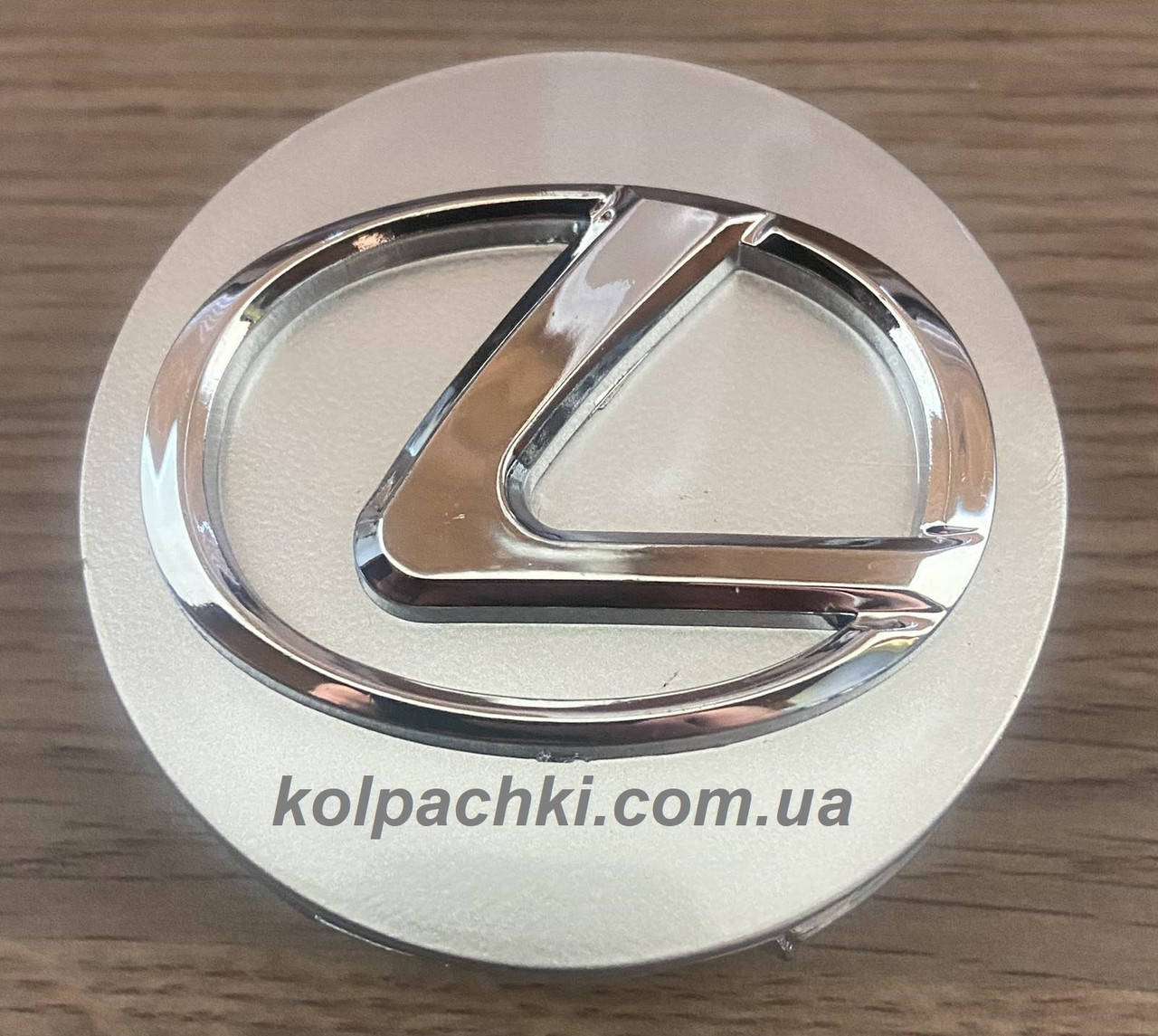 

Колпачки на диски Lexus 4260330590 серые 62 мм 56 мм