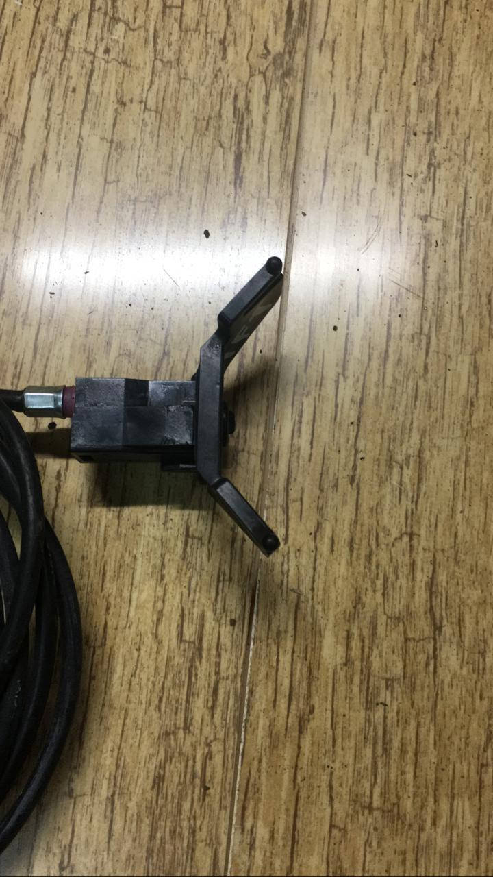 

Трос открывания люка 5943A013 992766 Lancer X Mitsubishi