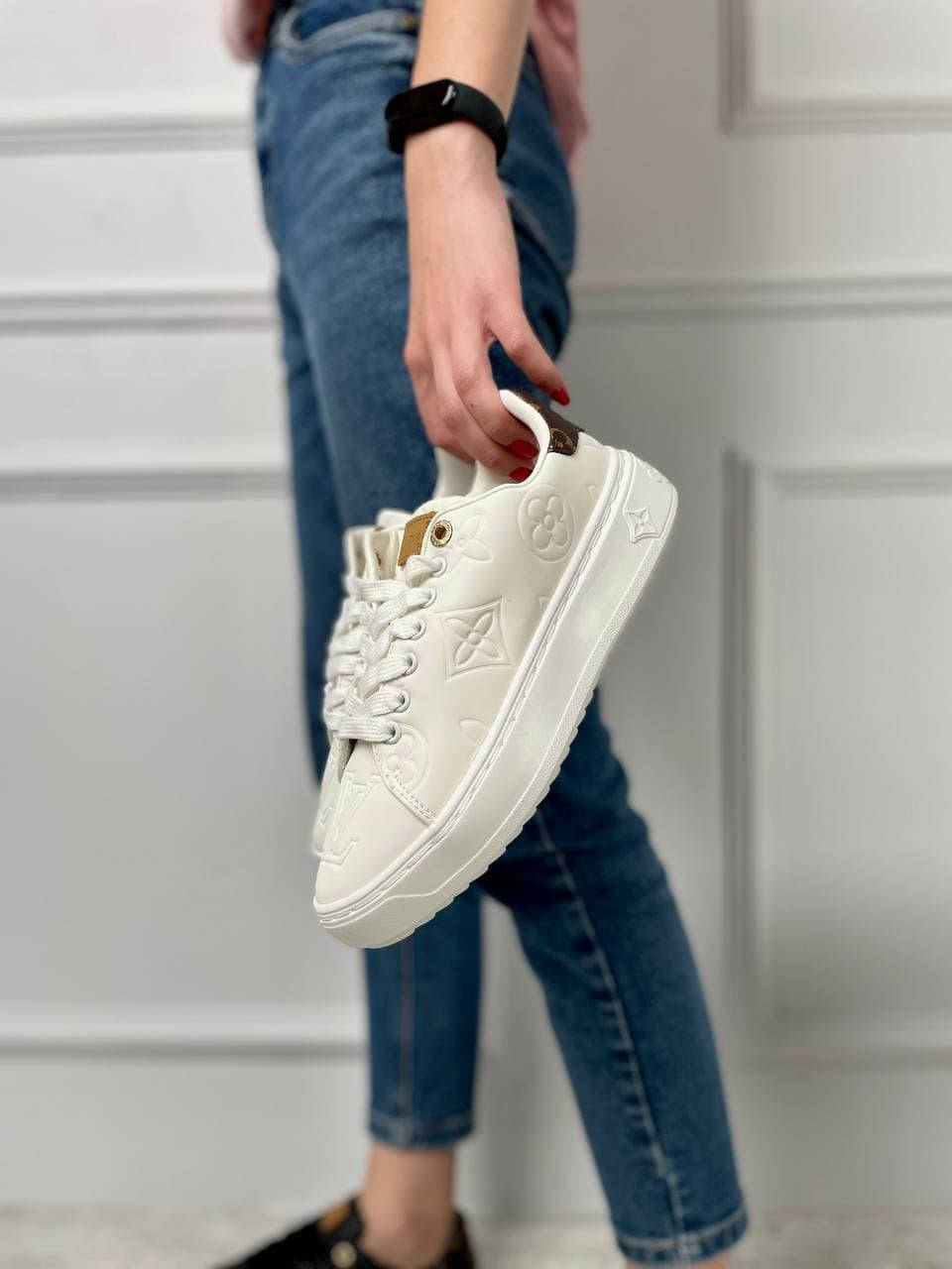 

Женские кроссовки Louis Vuitton Time Out White белые (36-41), Белый