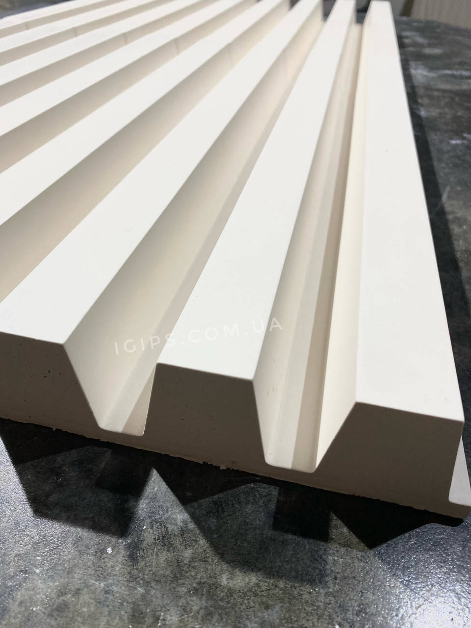 

Гипсовые отделочные 3D панели "РЕЙКИ"под дерево 500х500х4.8