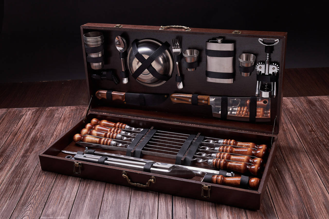 

Набор шампуров в деревянном кейсе "Шампурок Luxury"