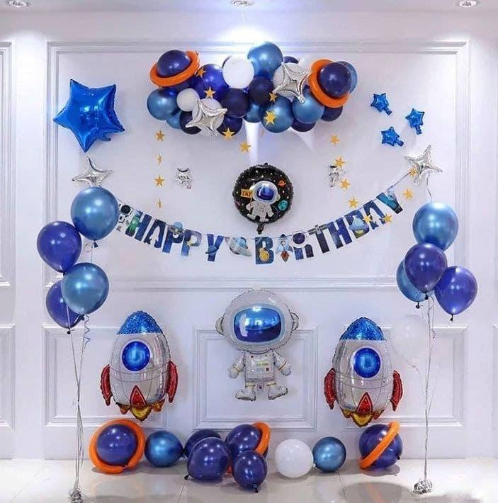 

Фотозона из шаров КОСМОС ДВЕ РАКЕТЫ | Для мальчика