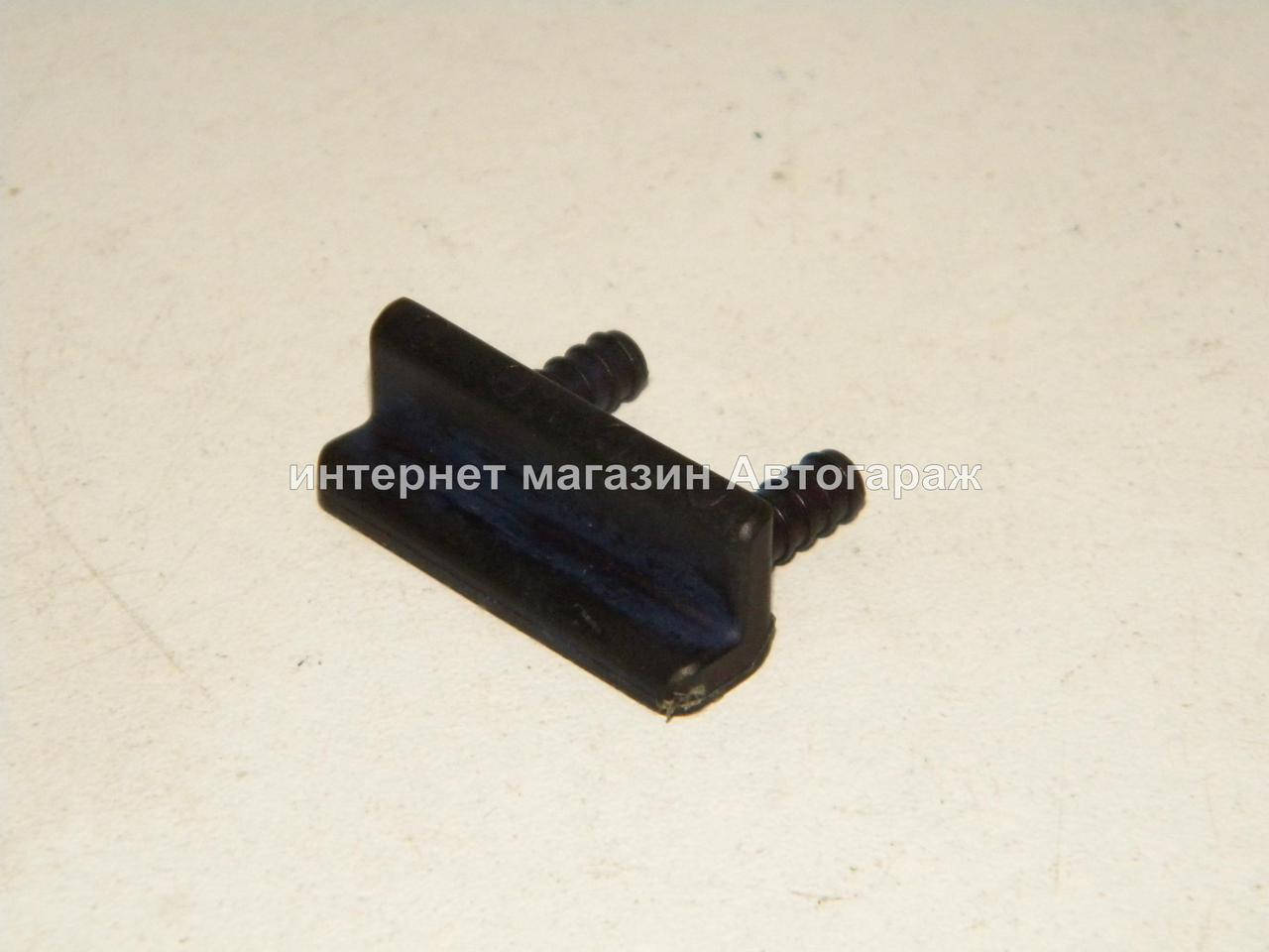 

Упор (отбойник) петли задней двери на Мерседес Спринтер 1995-2006 AUTOTECHTEILE (Германия) A7409