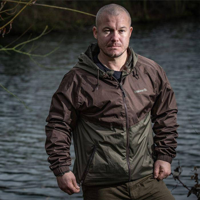 

Непромокаемая и дышащая куртка Trakker Shell Jacket S