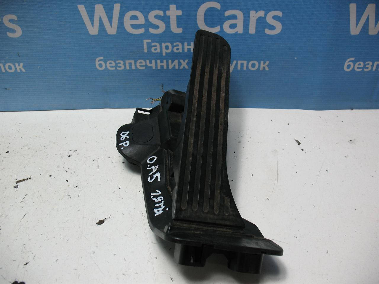 

Педаль акселератора 1.9TDi Skoda Octavia A5 с 2004 по 2013