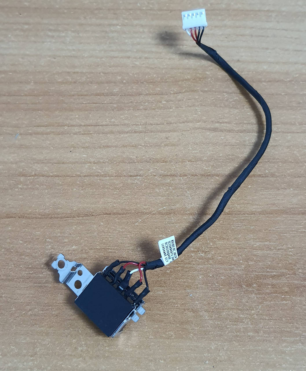 

Разъем питания для ноутбука , Lenovo ThinkPad X260 , DC30100QV00 , Коннектор , Крепление.