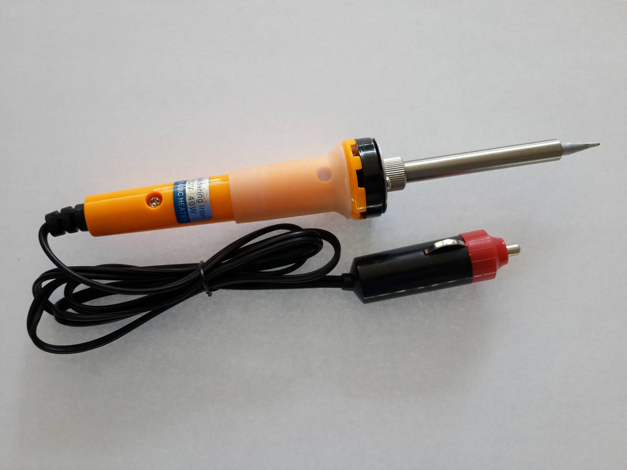 

Паяльник 40W 12V автомобильный со штекером прикуривателя
