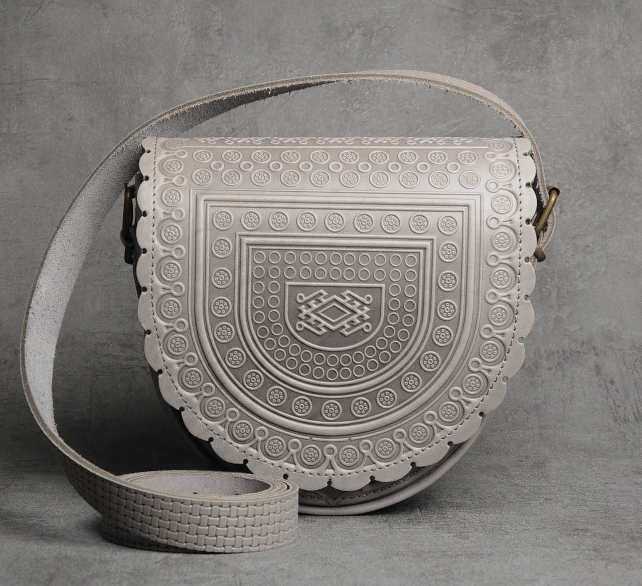 

Кожаная женская сумка, серая сумка, сумка через плечо, тобивка, Серый