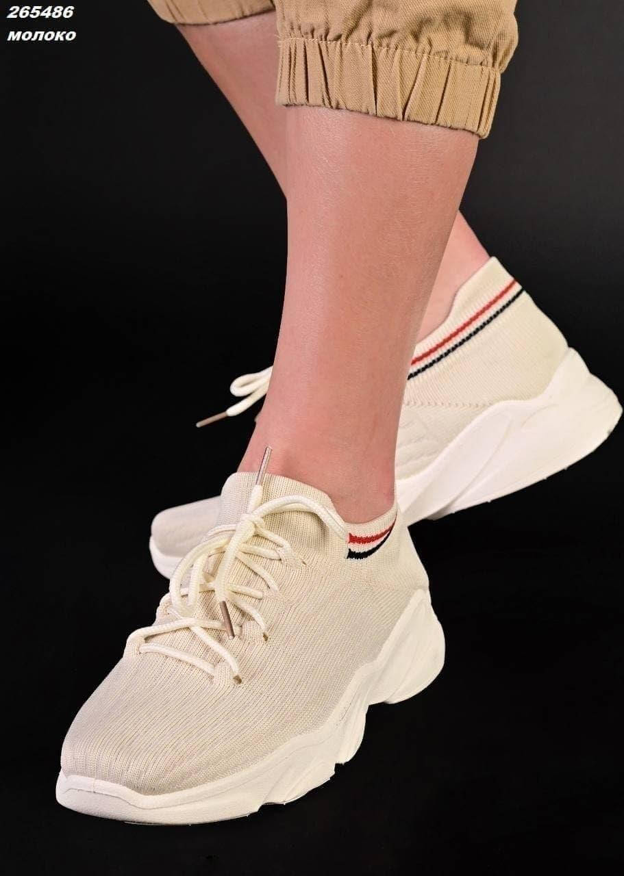 

Стильные летние женские кроссовки, 37 размер (последние), цвет молочный, верх - качественный текстиль,