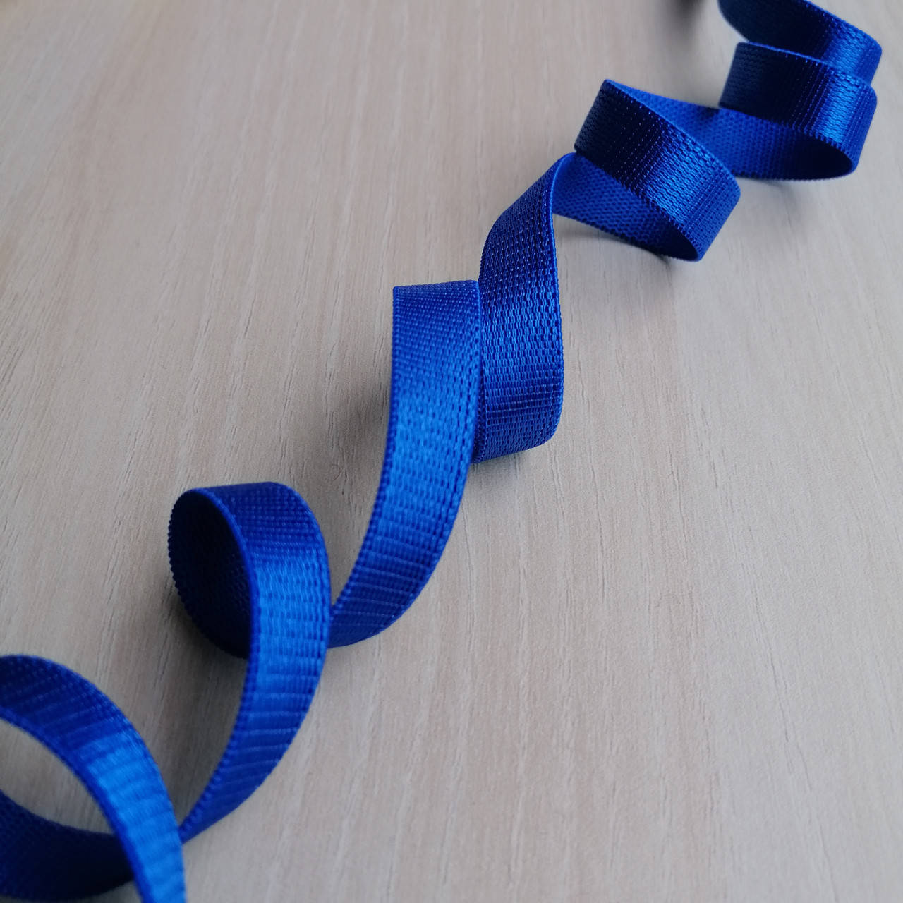 

Резинка бретельна 1см, синя, Синий