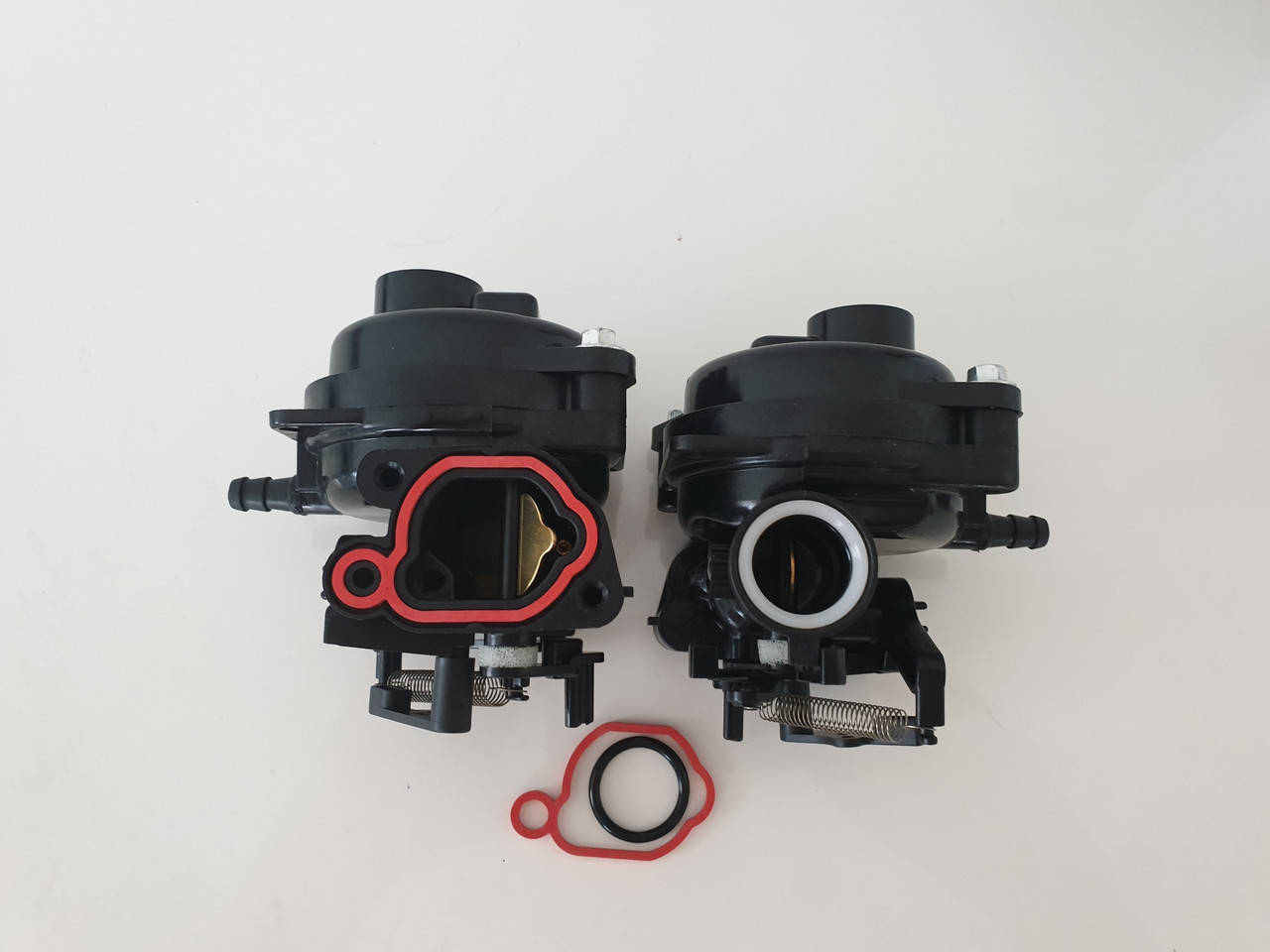 

Briggs&Stratton двигатель 799584 Карбюратор