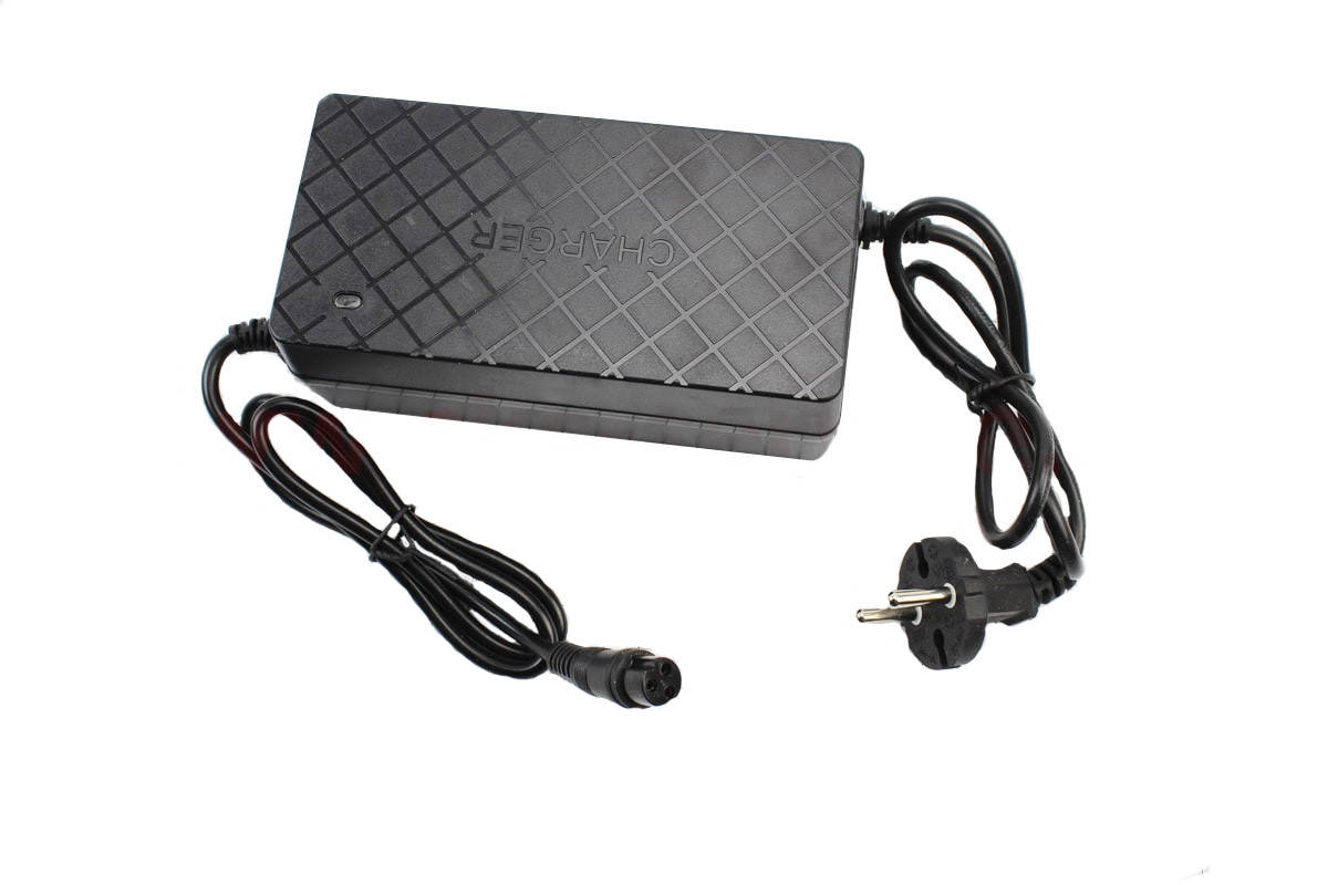 

Зарядное устройство 36V 1.8А для детских квадроциклов