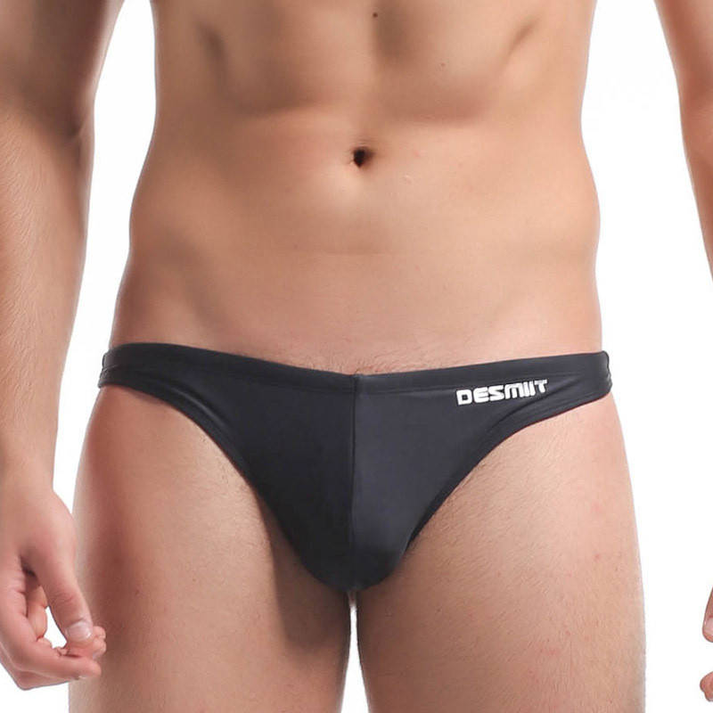 

Стринги мужские пляжные Desmiit String Black лот 2230 XL